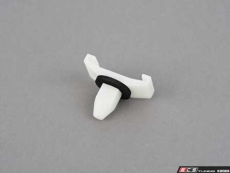 ES#4217170 - 51357453313 - PLUG-IN RETAINER - Genuine BMW - BMW