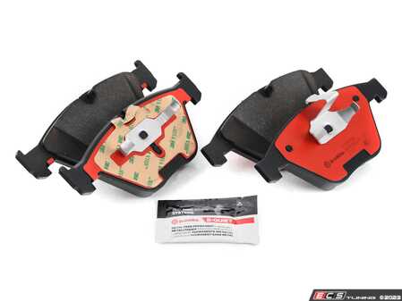 ES#4485898 - 34112283865 - Premium NAO Ceramic Front Brake Pad Set - Quality low dust ceramic pad from an original equipment supplier - Brembo - BMW