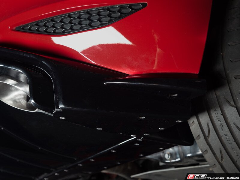 ECS - 014482la01-01KT - MK7 GTI Functional Aerodynamic Rear Diffuser Kit