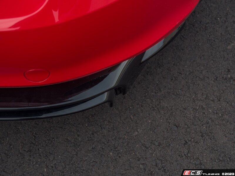 ECS - 014482la01-01KT - MK7 GTI Functional Aerodynamic Rear Diffuser Kit