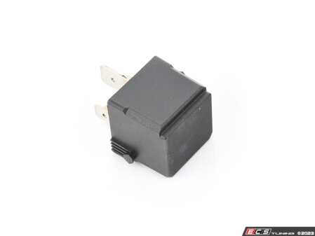 ES#4684711 - 0025422619 - Accessory Power Relay - Priced Each - Used for various systems on several Mercedes-Benz models - Vemo - Mercedes Benz