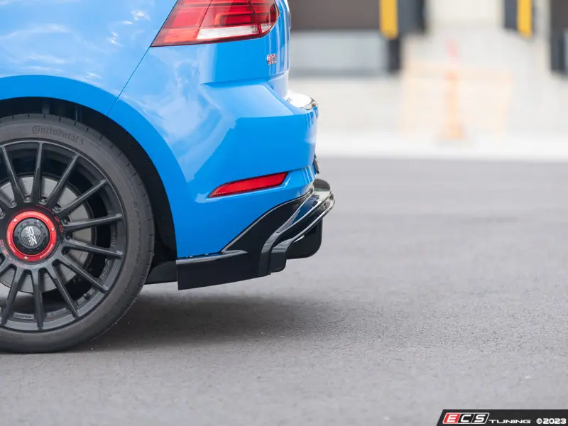 ECS - 039568LA01-01KT - MK7.5 GTI Functional Aerodynamic Rear