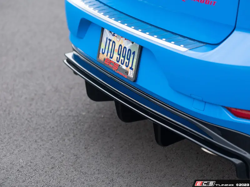ECS - 039568LA01-01KT - MK7.5 GTI Functional Aerodynamic Rear