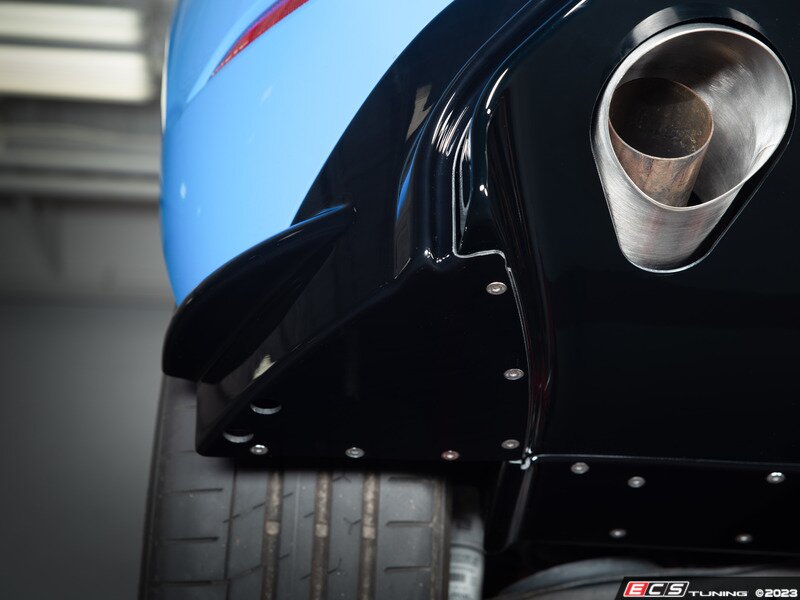 ECS - 039568LA01-01KT - MK7.5 GTI Functional Aerodynamic Rear Diffuser Kit