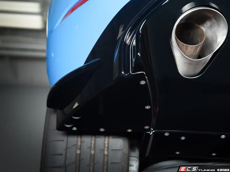 ECS - 039568LA01-01KT - MK7.5 GTI Functional Aerodynamic Rear