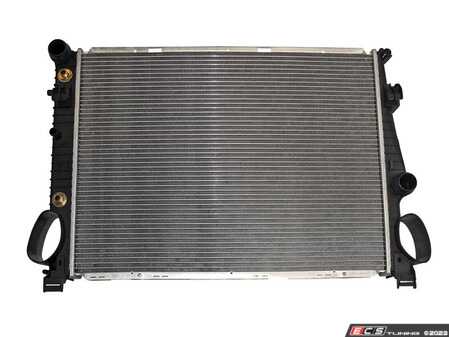 ES#2897658 - 2205002003 - Radiator - Ensure proper cooling for your engine with a new radiator - Vemo - Mercedes Benz
