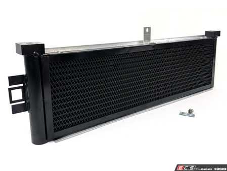 ES#4727508 - 8266 - High-Performance Engine Oil Cooler - G8X - Keep your engine oil tempratures in check even under the harshest of track conditions with CSF's performance S58 oil cooler! - CSF - BMW