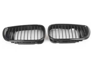 ES#4715574 - ATK-BM-0040-GB - Glazing Black Front Grille Set - E46 3-Series LCI - The perfect blackout grille option for your 3-Series! - AUTOTECKNIC - BMW