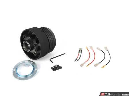 ES#3177791 - 8017 - MOMO Steering Wheel Hub Adapter - Install a MOMO steering wheel in your VW/Audi - MOMO - Audi Volkswagen