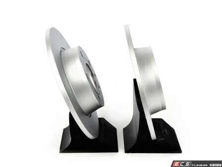 ES#4487863 - 561615601KT - UV Coated Brake Rotors - Pair (272x10) - Features Brembo's special UV paint treatment that guarantees superior corrosion resistance. - Brembo - Audi Volkswagen