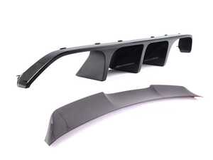 ES#4751380 - 024594TMS01EBKT - F82 M4 Carbon Diffuser & Carbon High Kick Trunk Spoiler - Gloss Carbon Styling package includes both the rear diffuser as well as the carbon trunk spoiler. Give your vehicle a full vehicle facelift! - Enthusiast Bundles - BMW