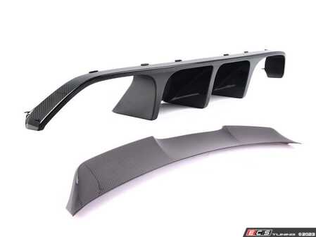 ES#4751380 - 024594TMS01EBKT - F82 M4 Carbon Diffuser & Carbon High Kick Trunk Spoiler - Gloss Carbon Styling package includes both the rear diffuser as well as the carbon trunk spoiler. Give your vehicle a full vehicle facelift! - Enthusiast Bundles - BMW