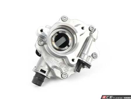ES#2135792 - 11667619350 - Vacuum Pump with Gasket for Brake Booster - Genuine BMW Engine Vacuum Pump 11667619350 - Genuine BMW - BMW