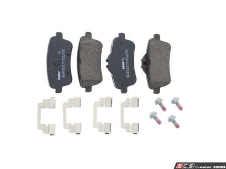 ES#4738972 - 0004206504 - Rear Brake Pad Set - does not include brake wear sensors - Ferodo - Mercedes Benz