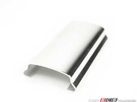 ES#92709 - 51311835906 - Windshield Moulding Joint - Center - (NO LONGER AVAILABLE) - Connects the windshield moulding together - Genuine BMW - 