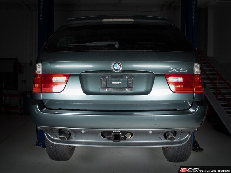 ECS - 028600LA01 - E53 X5 Direct-Fit Hitch