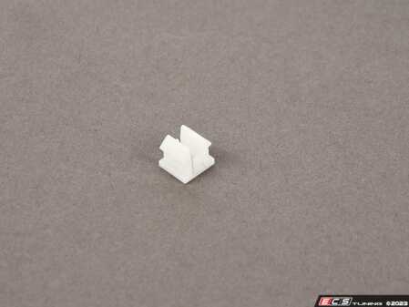 ES#78038 - 51137037092 - CLIP - Genuine BMW - BMW