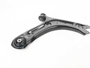 ES#4335440 - 561407152A - Front Control Arm - With new bushings, fits right side - URO - Volkswagen