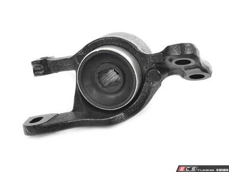ES#4405068 - 31126882843 - Bushing With Bracket For Control Arm - Replace those worn out lower bushings - Sidem - BMW