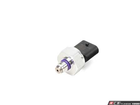 ES#4317669 - 4M0959603E - A/C Pressure & Temperature Sensor - Keep your A/C functioning properly! - Genuine Volkswagen Audi - Audi Volkswagen