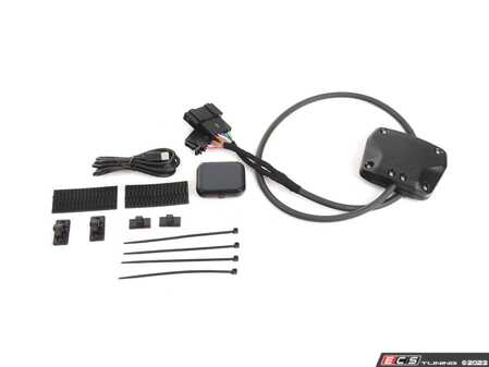 ES#4708645 - 999951 - RaceChip XLR Throttle Controller With App Control *Open Box - New Product* - Eliminate the delay in throttle response times with a simple XLR addition! Allows for Bluetooth connectivity for easy App based control. *Open Box - New Product* - Race Chip - Audi Volkswagen