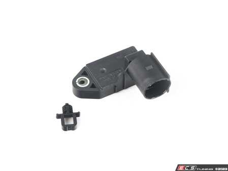ES#4669443 - 5G0698459 - Brake Light Switch - Hall sensor found on the master cylinder which informs the computer to illuminate the brake lights - URO - Audi Volkswagen Porsche