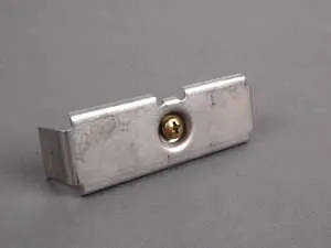 Fuel Pipe Bracket