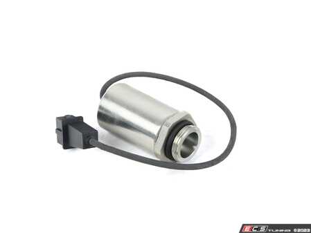ES#4723745 - 11361738494 - VANOS Solenoid Switch - Used to activate and deactivate VANOS - Vaico - BMW
