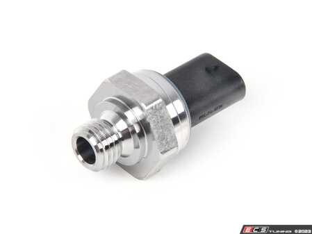 ES#4626986 - 0009053007 - Pressure Sensor - Located on the fuel rail - Genuine Mercedes Benz - Mercedes Benz