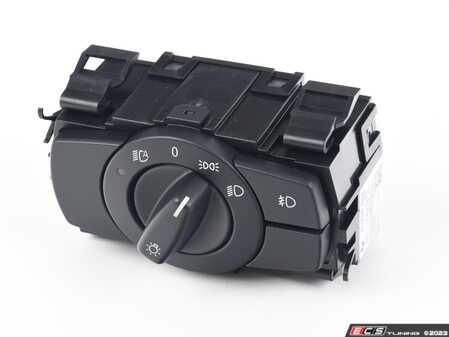 ES#4781023 - 61316938864sd - Genuine Headlight Switch*Scratch And Dent* - (NO LONGER AVAILABLE) - 167393 - Scratch & Dent - 