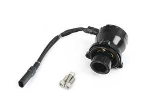 ES#4745487 - TS-0223-1279 - KOMPACT EM BOV VR18 Plum Back - Seamlessly install a Kompact EM Valve without the need for adaptors, hoses, or additional assembly. - TurboSmart - Audi