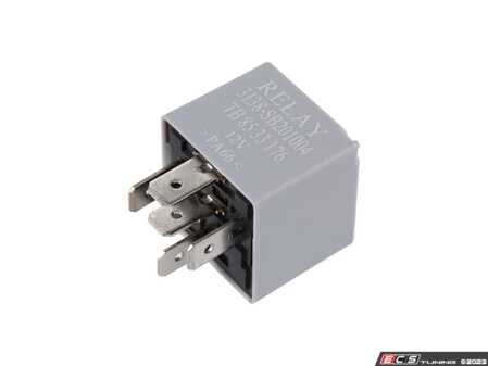 ES#4785761 - 191927841 - URO Multi Purpose Relay - This relay is for different systems in different vehicles, be sure to confirm application in your specific vehicle prior to purchase. - URO - Audi Volkswagen