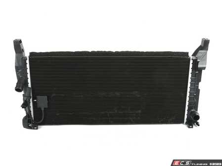 ES#2920031 - 17117617638 - Radiator - Mounts to the core support - Genuine BMW - MINI