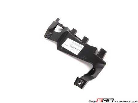 ES#172687 - 63126904044 - Headlight Bracket - Right - Found below the right headlight - Genuine BMW - BMW