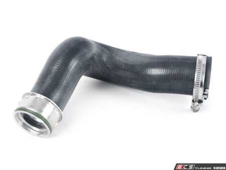 ES#1232293 - 7L6145738A - Upper Intercooler Hose - Right Side - Upper intercooler charge pipe for the right side intercooler - Routed between intercooler and hard boost pipe - Genuine Volkswagen Audi - Audi