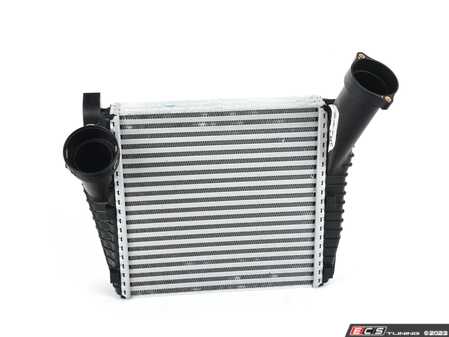 ES#4489331 - 7P6145804C - Intercooler - Right Side - Genuine Replacement - Genuine Volkswagen Audi - Volkswagen