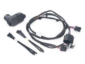 ES#4211405 - 71602475103 - RETROFIT KIT, ELECTR. ADDITI - OEM BMW G05 trailer hitch retrofit for secure and seamless towing. - Genuine BMW - BMW