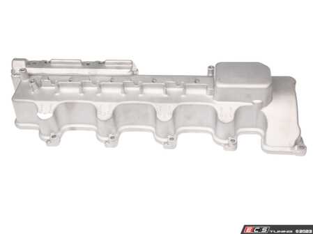 ES#4830338 - 1130100430 - M113 Engine Valve Cover - Right Side - does not include gasket - URO - Mercedes Benz