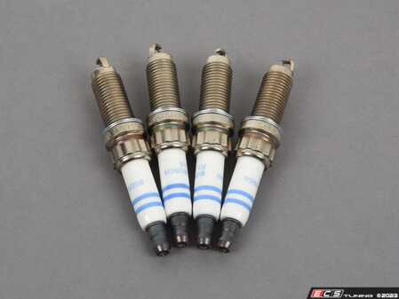 ES#3698361 - 121222936971KT - Spark Plugs - Set Of Four 9747 - Renew the power to your engine. ZR 5 SI 332 - Bosch - MINI