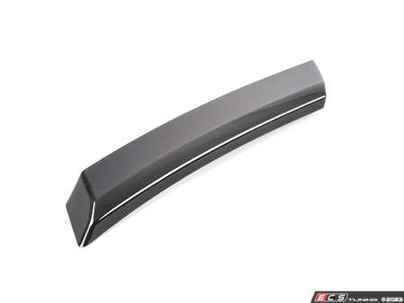 ES#4188902 - 51138096138 - TRIM STRIP, TAIL LIGHT, RIGH - Genuine BMW - BMW