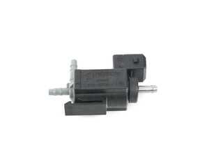 ES#4718346 - 7PP906283AA - Vacuum Change-Over Valve - Used for various vacuum-operated components - Genuine Porsche - Porsche