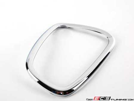 ES#77815 - 51132752243 - Rear Taillight Chrome Surround - Left - Replace your faded or damaged chrome - Genuine MINI - MINI