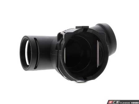 ES#4839903 - 5Q0122291T - Lower Radiator Hose Coupler  - Includes coolant temperature sender - Vaico - Volkswagen