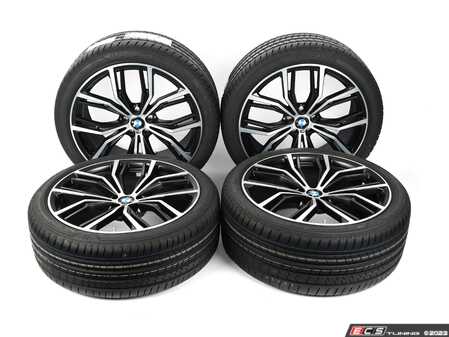 ES#4493443 - 36115A478D2 - M Performance 21" Light Alloy Complete Wheel/Tire Staggered Set - Style 701M - Add some style to your BMW with the 21" M Performance Style 701M Complete Wheel & Tire Set - 21x8.5 et30 
21x9.5 et43 - Genuine BMW - BMW