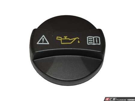 ES#4840116 - 0000101285 - Engine Oil Cap - Includes new seal - Hamburg Tech - Mercedes Benz