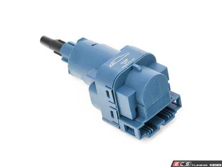 ES#4818109 - 7H0927189 - Clutch Pedal Switch - Located behind the clutch pedal - Bremmen Parts - Audi