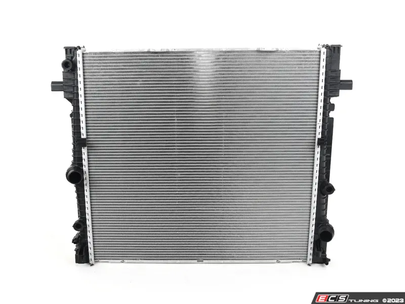 ﾁｴﾘ Water Tank Radiator 4668185 for Hitachi Excavator ZAX75US-3