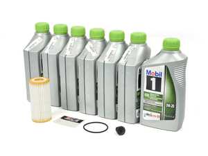 ES#4660943 - 95811556201KT - Genuine Oil Service Kit (0w-20) - Includes Genuine filter and Genuine Mobil 1 Porsche Spec Oil - Genuine Porsche - Porsche