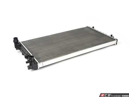 ES#4846403 - 1C0121253E - Radiator - Keep your engine running cool with a new radiator - Behr - Volkswagen