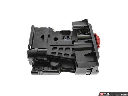 ES#1738778 - 2045403550 - Fuse Box - Prefuse Box F32 - Genuine Mercedes Benz - Mercedes Benz